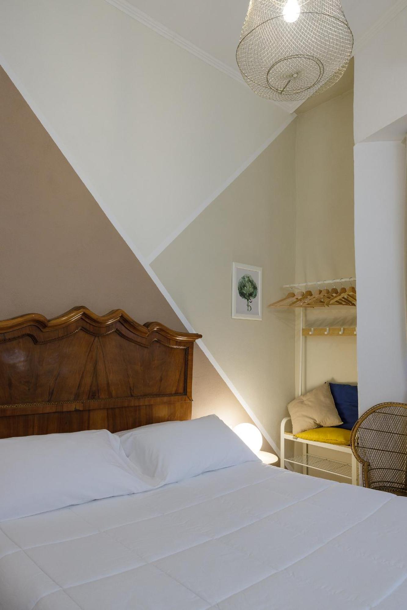ナポリ Civico13 Bed & Breakfast エクステリア 写真